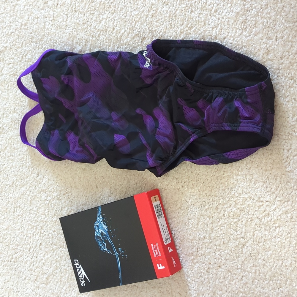 New Speedo Powerflex Eco Purple/Black Suit, Size 22